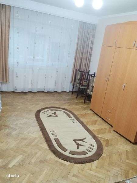 Inchiriez apartament 2 camere  Exercutiu - Imagine principală: 4/8