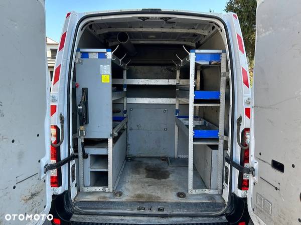 Renault Master dCi 130 L2H2 VA - 10