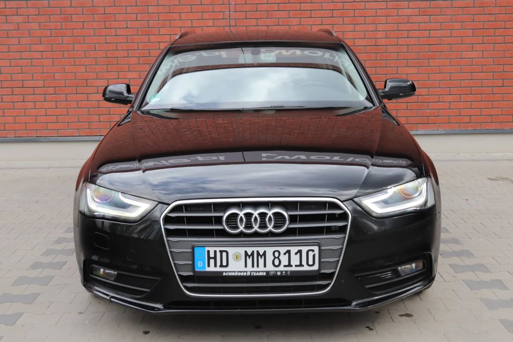 Audi A4 B8 2.0 TDI DPF multitronic Ambiente 2013