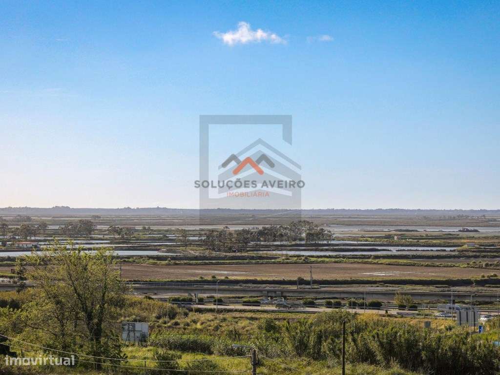 Apartamento T2+ Terraço Implex em Aveiro!-43