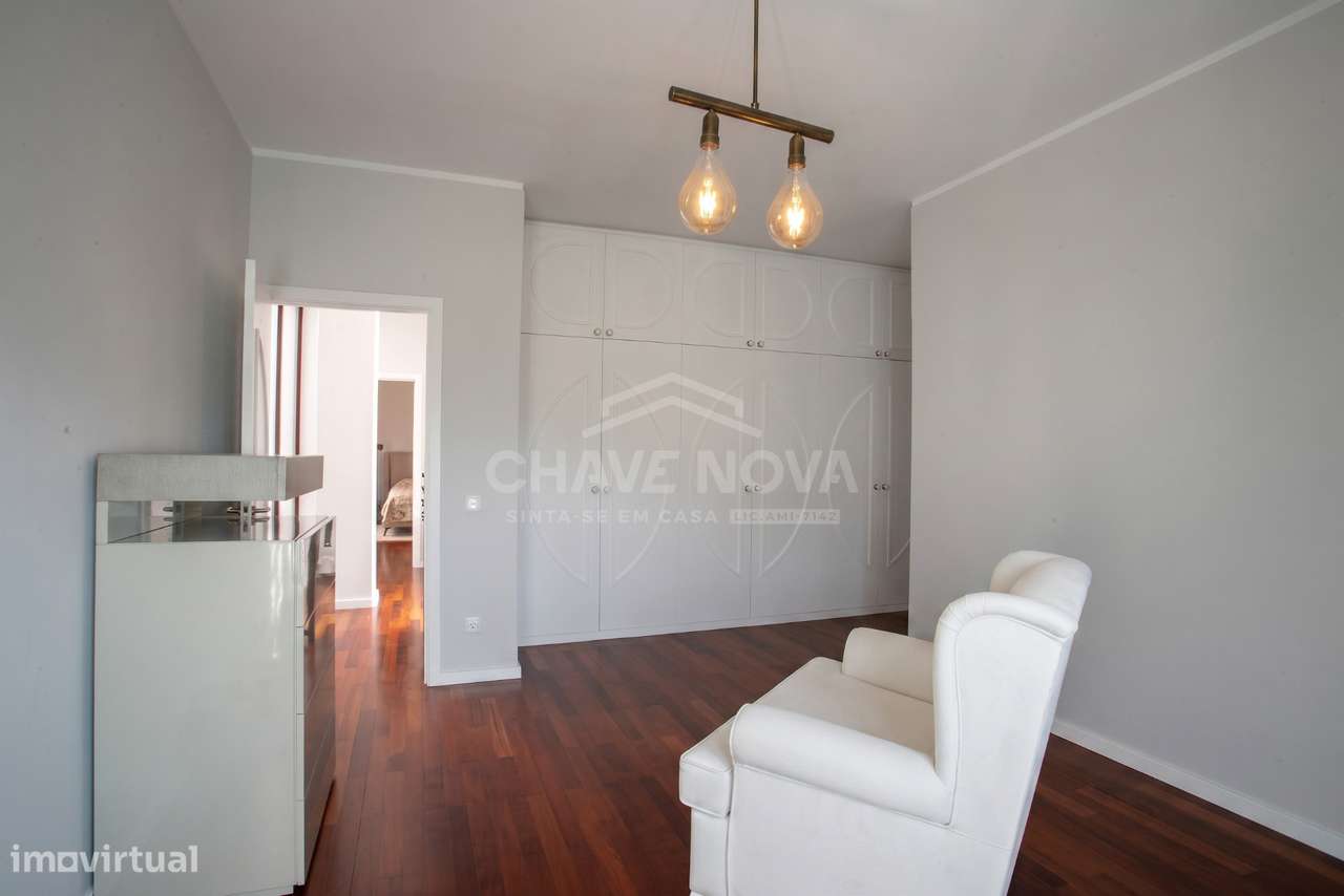 Moradia T4 de Luxo em Ramalde | Porto-26