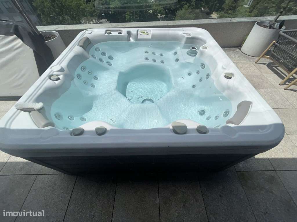 Penthouse T4 | Praça Velasquez | Terraço Privativo com Jacuzzi-20