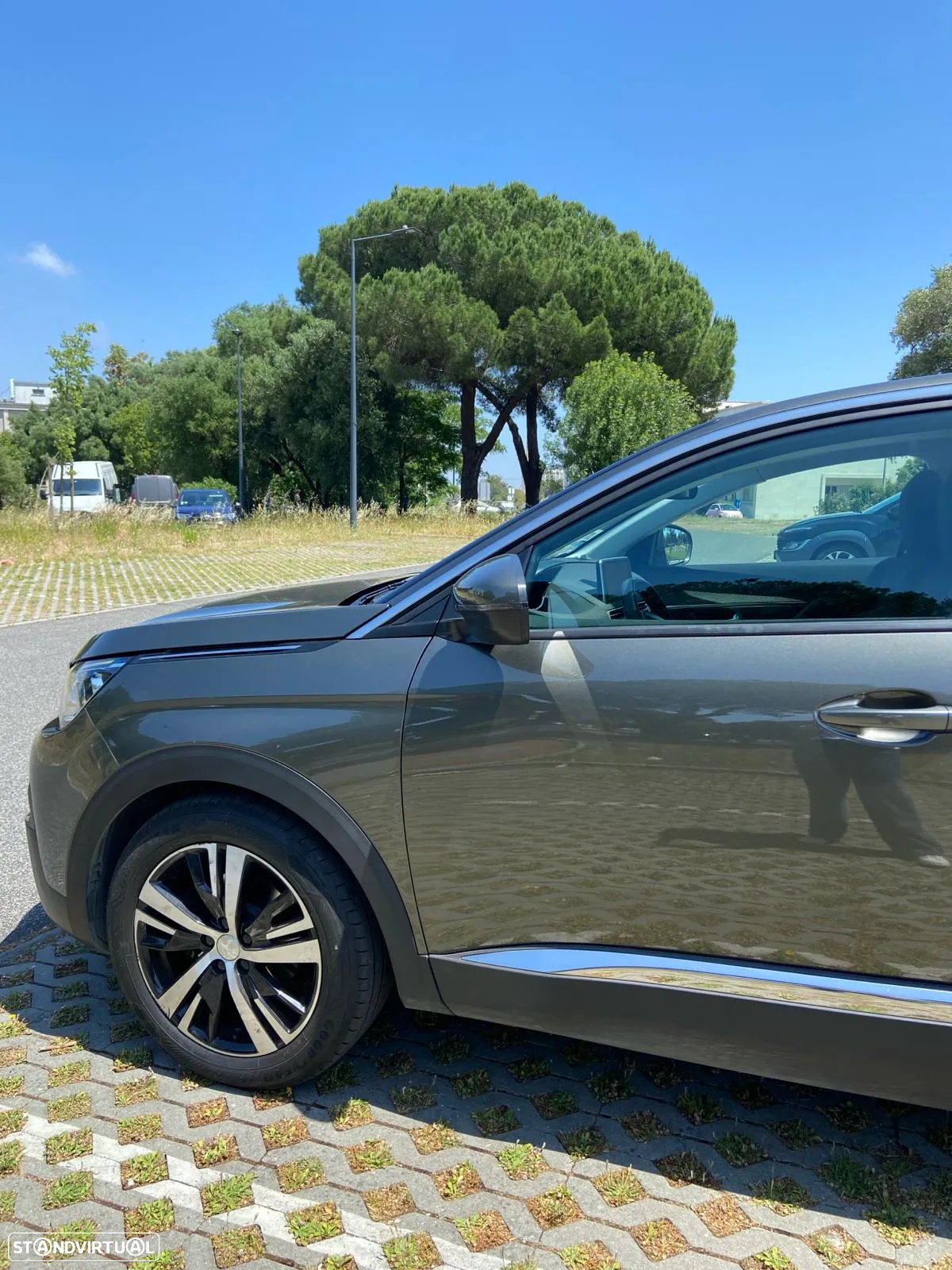 Peugeot 3008 1.5 BlueHDi Allure Baixo Consumo EAT8 - 14