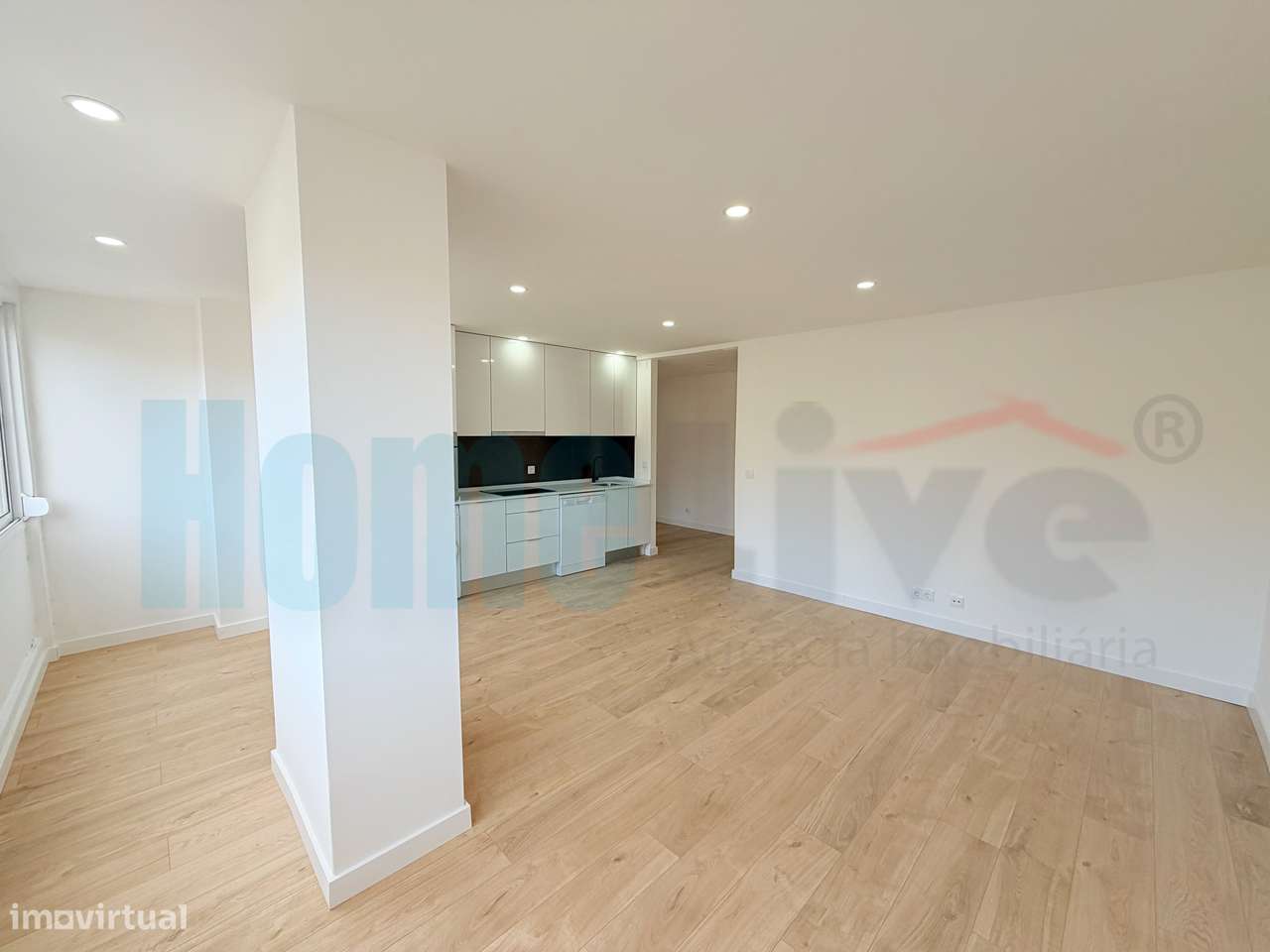 Apartamento T3 Remodelado Alverca, Próximo da Estação de Comboios-11