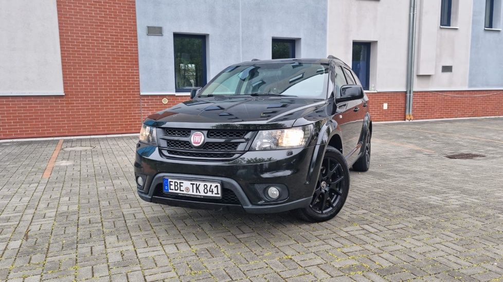 Fiat Freemont 2.0 Multijet 16V DPF Automatik Allrad Black Code 2014