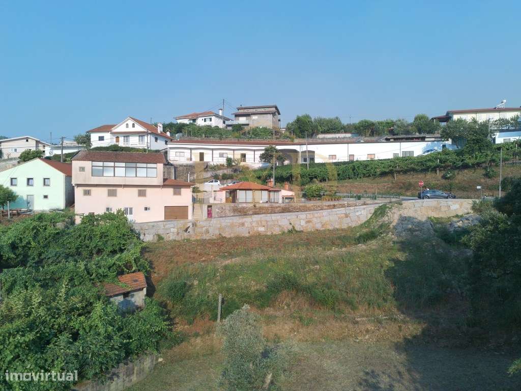 Lote Urbano para construção de moradia-5
