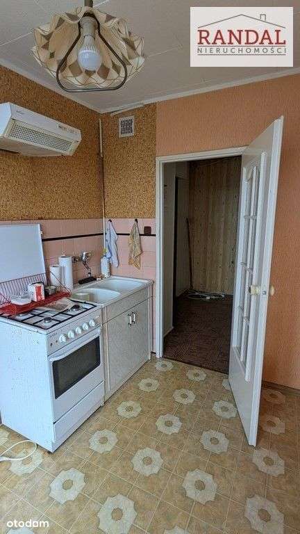 Bardzo przestronne mieszkanie-8