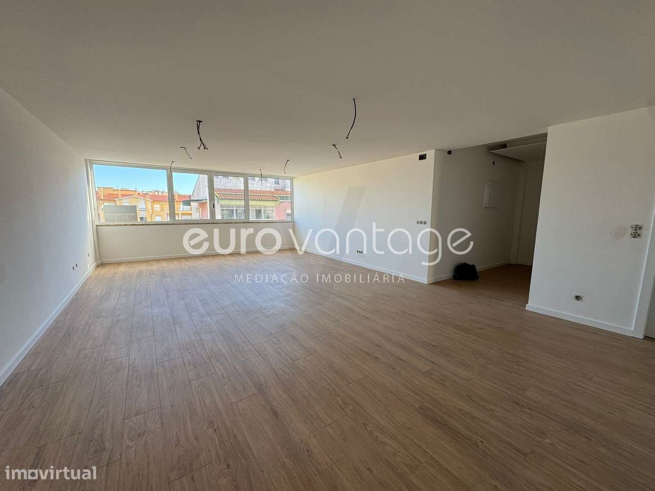 Apartamento T3 Totalmente Remodelado, Leiria - Grande imagem: 3/16