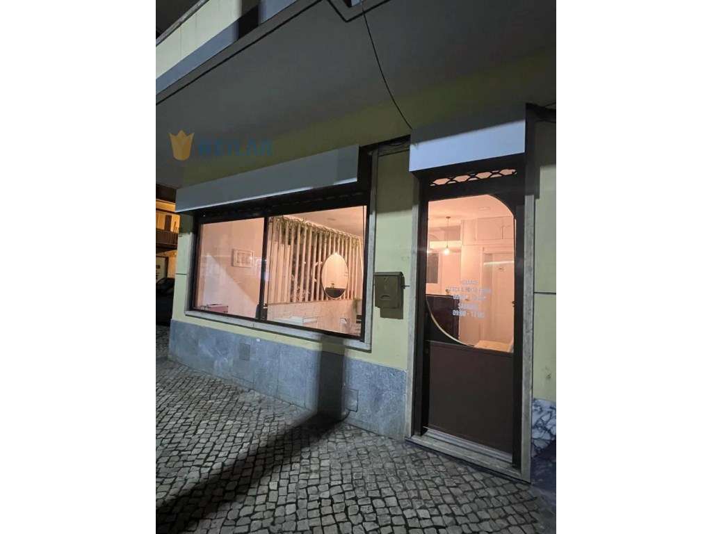 Alverca - Loja 65 m2-7