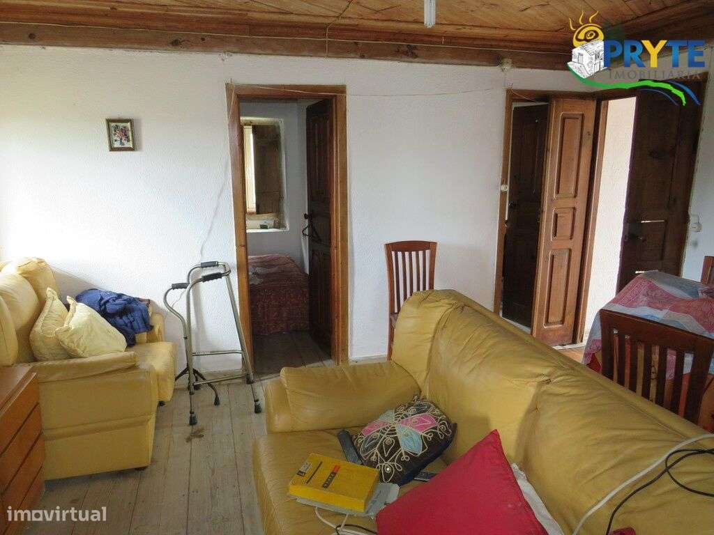 Moradia T3 situada em Outeiro da Lagoa, a apenas 5 minutos da Sertã-29