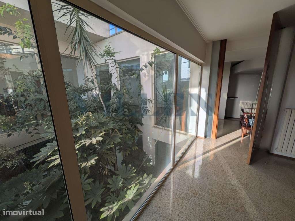 Moradia T5 de Luxo em São Romão do Coronado-25