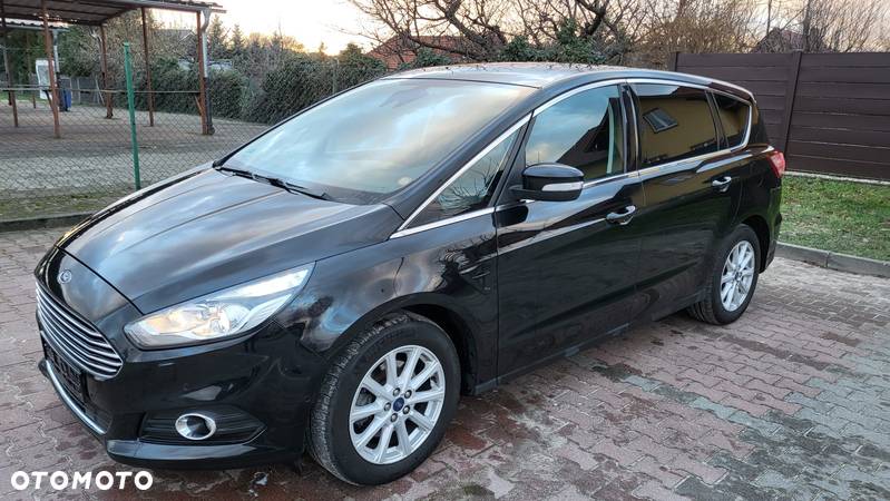 Ford S-Max 2.0 TDCi Titanium - 4