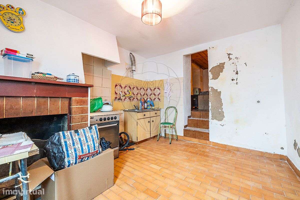 Moradia T2 para venda - Grande imagem: 2/18