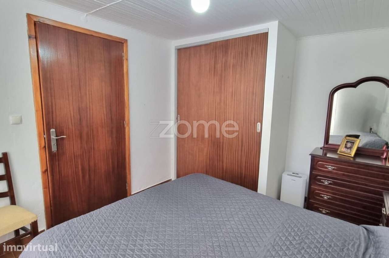 Moradia T3 com Terraço Vista Serra e Mar – Cabouco, Lagoa-5