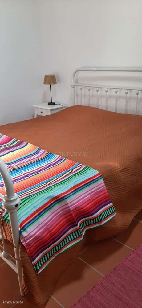 Oportunidade no coração do Alentejo! Moradia térrea T4 em Safara! Uma-19