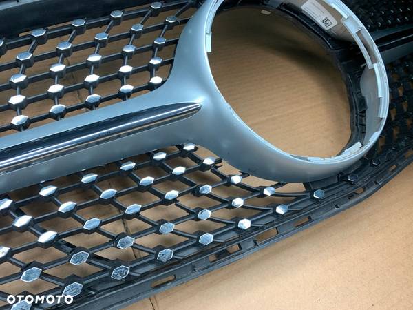 Grill atrapa MERCEDES C klasa W205 AMG LINE - 4