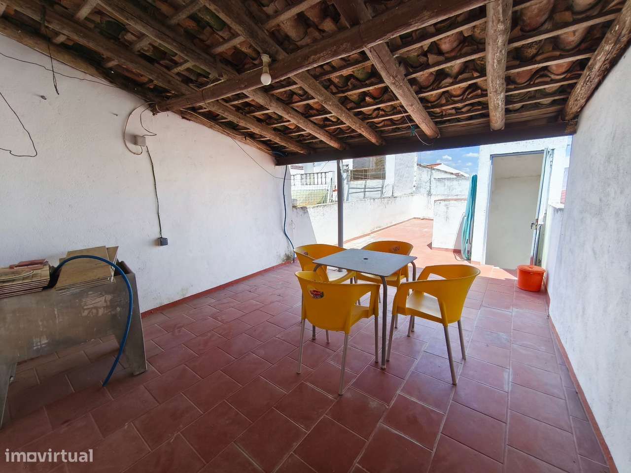 Moradia T2 Remodelada com Terraço em Moura – Charme Alentejano e Excel-13