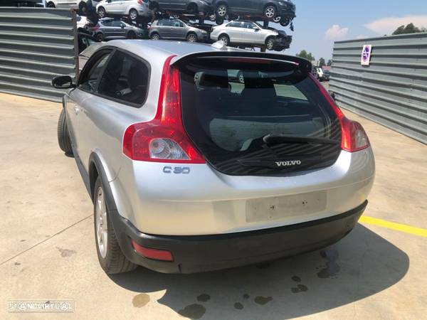 VOLVO C30 1.6D DE 2008 PARA PEÇAS - 3