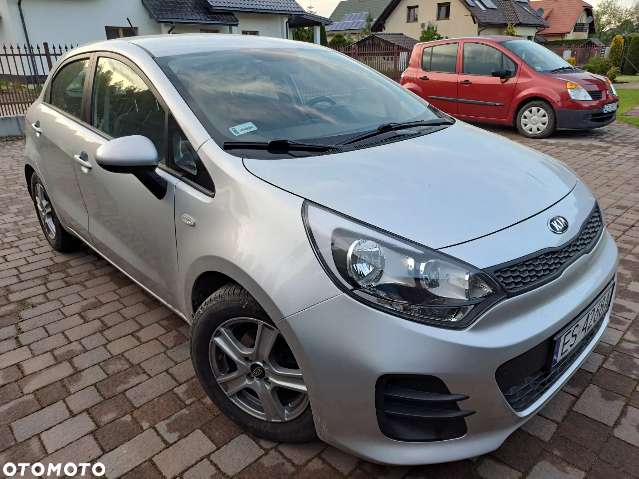 Kia Rio 1.2 Business Line Plus - 1