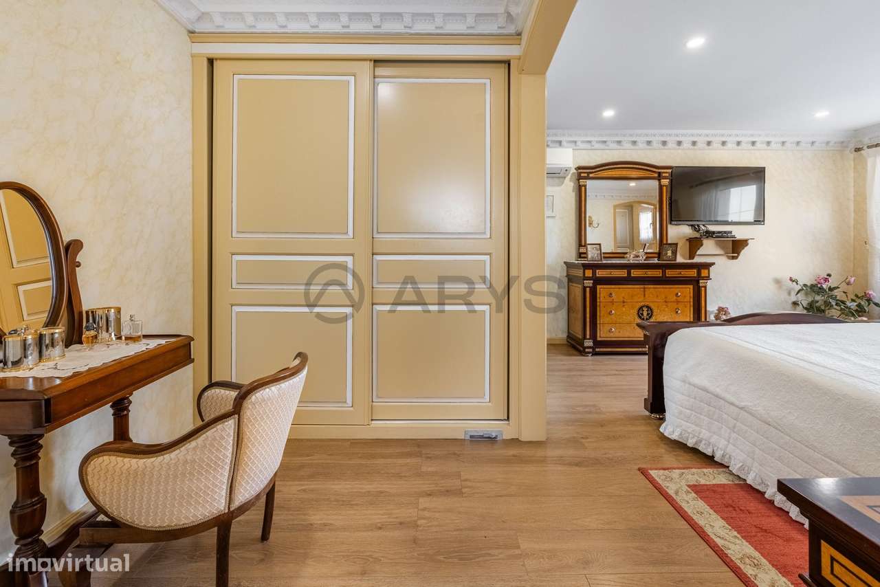 Moradia Isolada T5-36