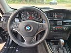 BMW Seria 3 320i Coupe Aut. - 11