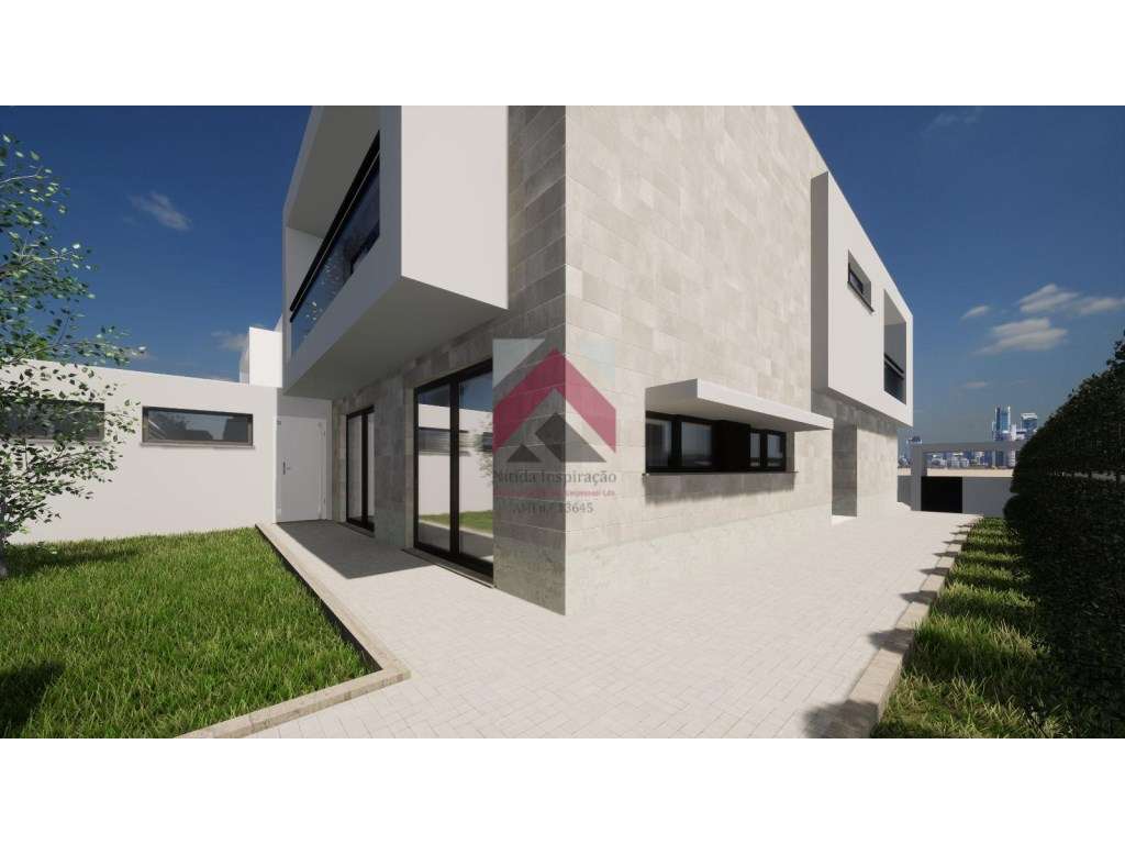 Moradia T4 geminada pela garagem de gaveto com 3 frentes à venda em...-22