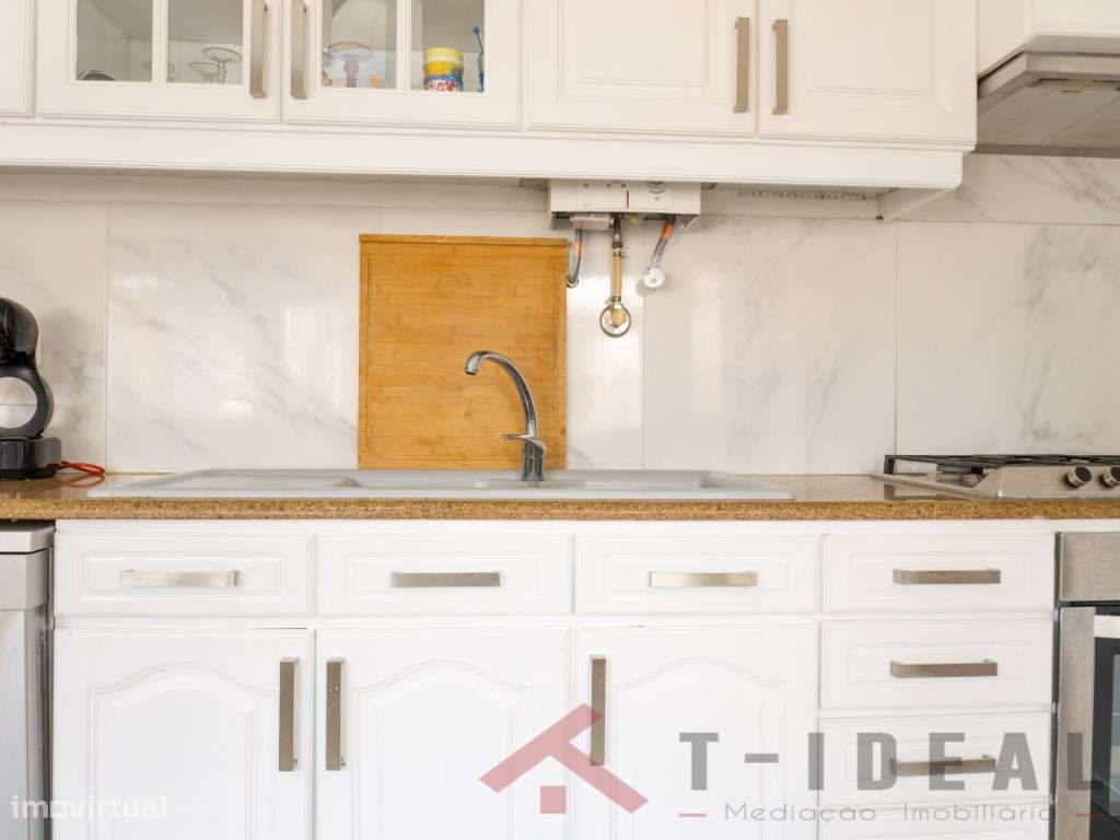 Exclusivo ! Moradia T3 com Vista Mar e Jacuzzi, a 2 Minutos da Prai...-13