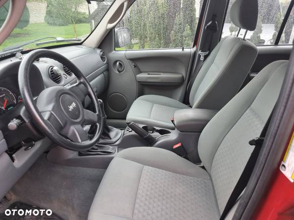 Jeep Cherokee 2.8 CRD Limited - 11