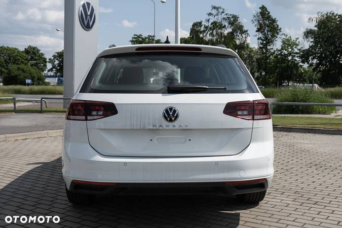 Volkswagen Passat 1.5 TSI EVO Business DSG - 5