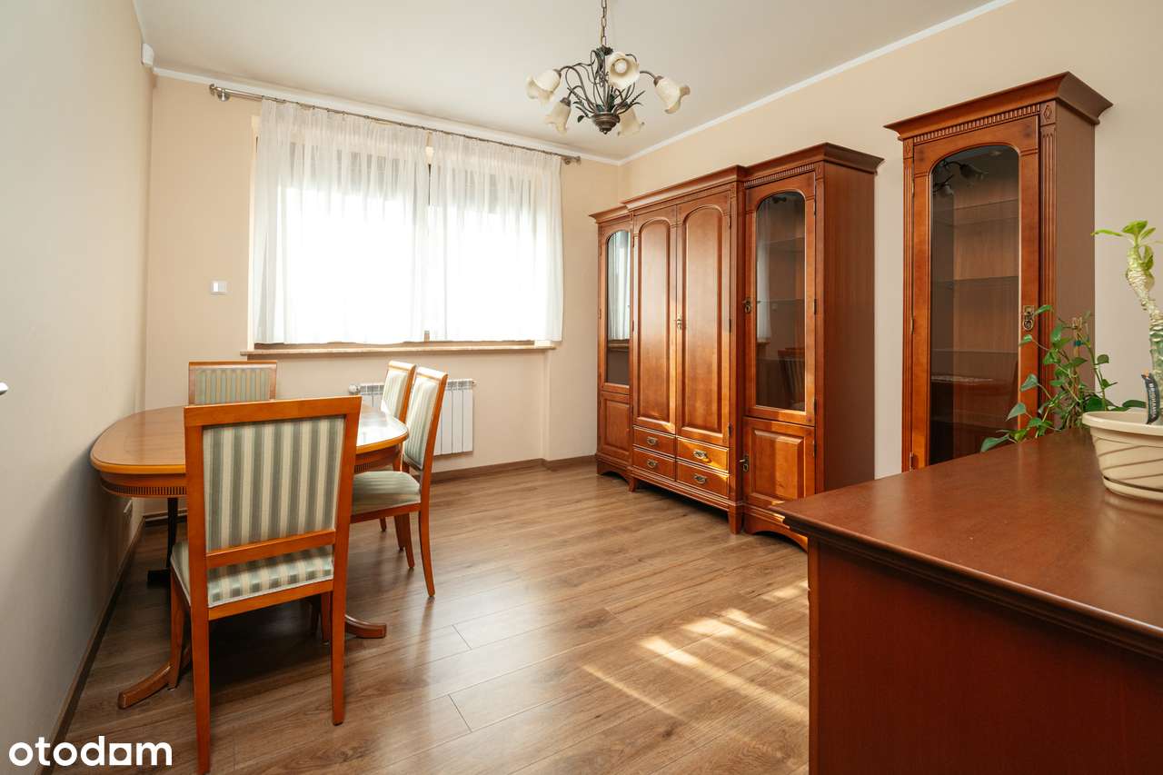 Zadbany , gotowy do  zamieszkania dom na Ołtaszynie-13