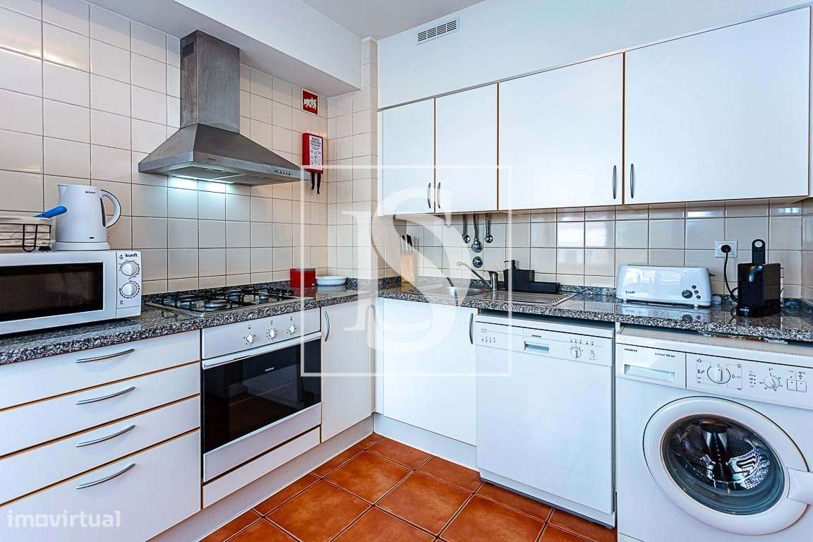 Apartamento T2 com piscina-14