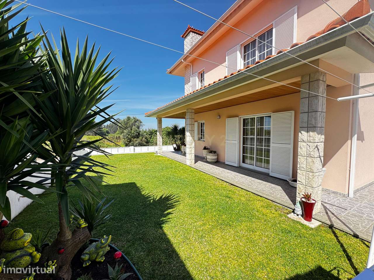 Moradia T4 para venda em Belinho-Esposende-3