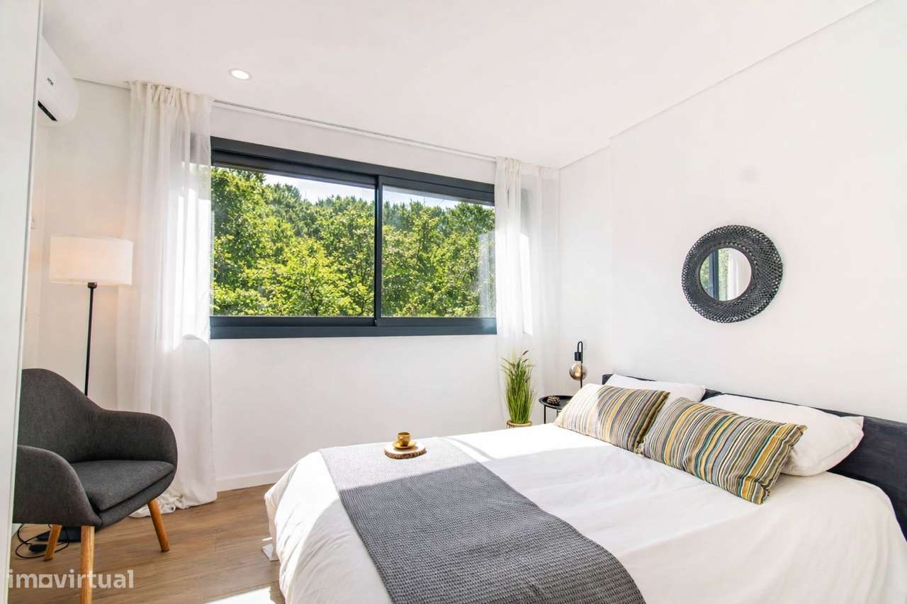 T2 NOVO COM VARANDA E GARAGEM - PRONTO A ESCRITURAR-15