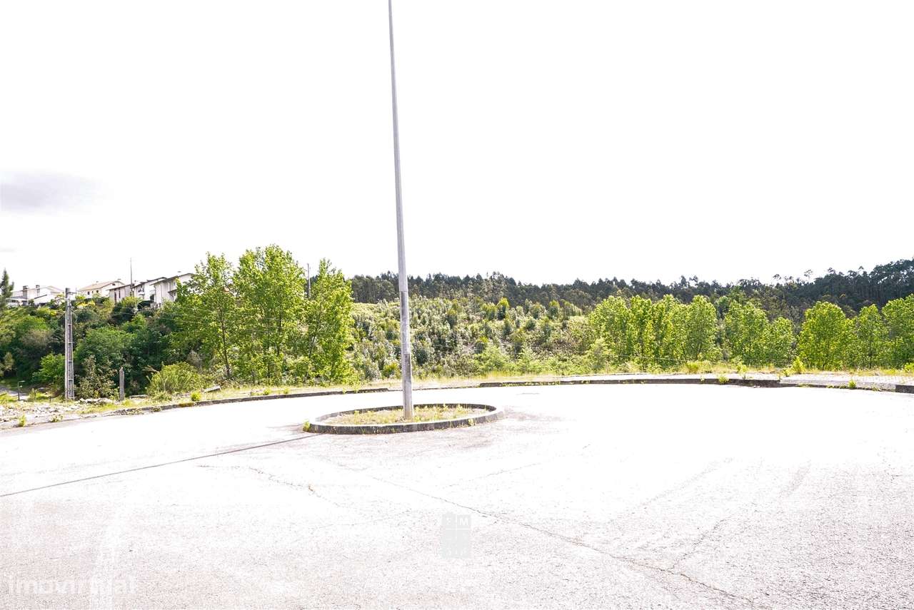 Terreno Urbano  Venda em Nogueira do Cravo e Pindelo,Oliveira de Azemé-4