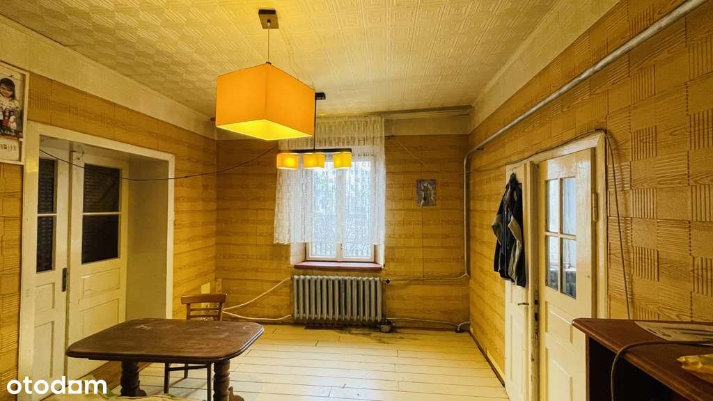 Dom z potencjałem na dużej działce.-6