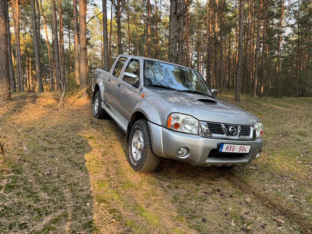 Nissan Navara 2003