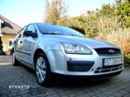 Ford Focus 1.4 Trend + - 34