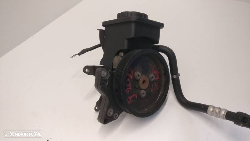 Bomba de direção BMW E60 E61 520d 525d 530d 32416783431 6783431 - 1