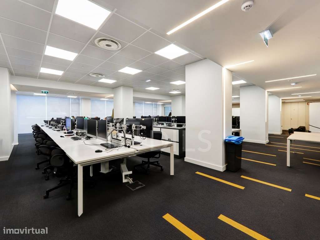 Escritórios para arrendamento - Gago Coutinho, em Lisboa - Grande imagem: 4/37
