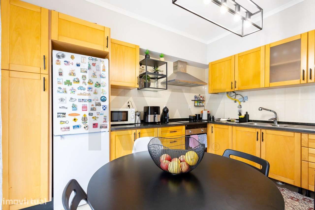 Moradia T5 em Azeitão com jardim, terraço e garagem box - Grande imagem: 5/43