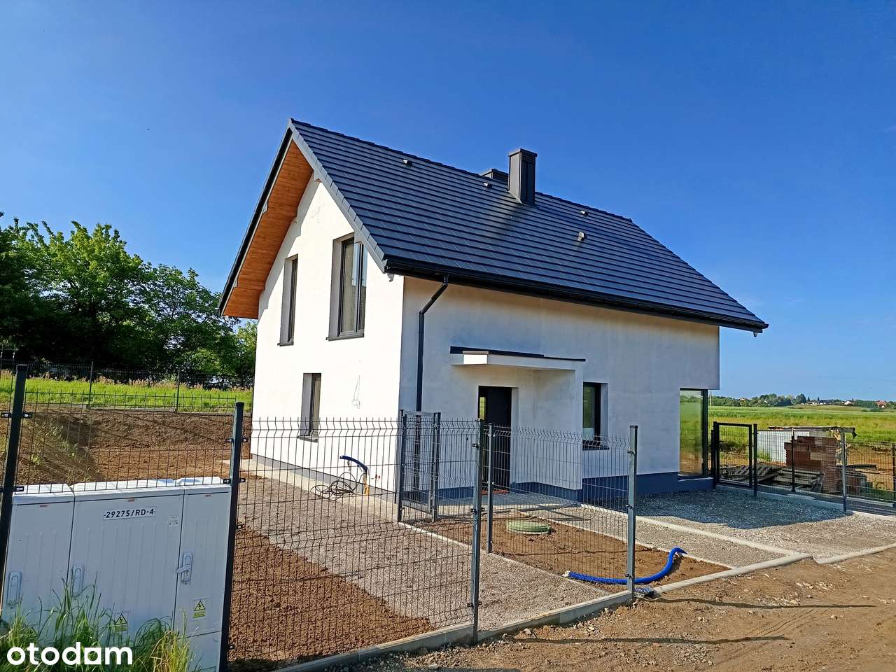 DOM WOLNOSTOJĄCY |102 m2| 4 pokoje | ogród | widok-0