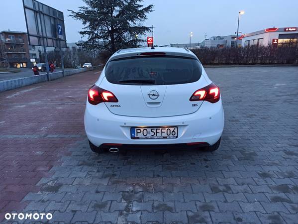 Opel Astra IV 1.4 T Enjoy - 5