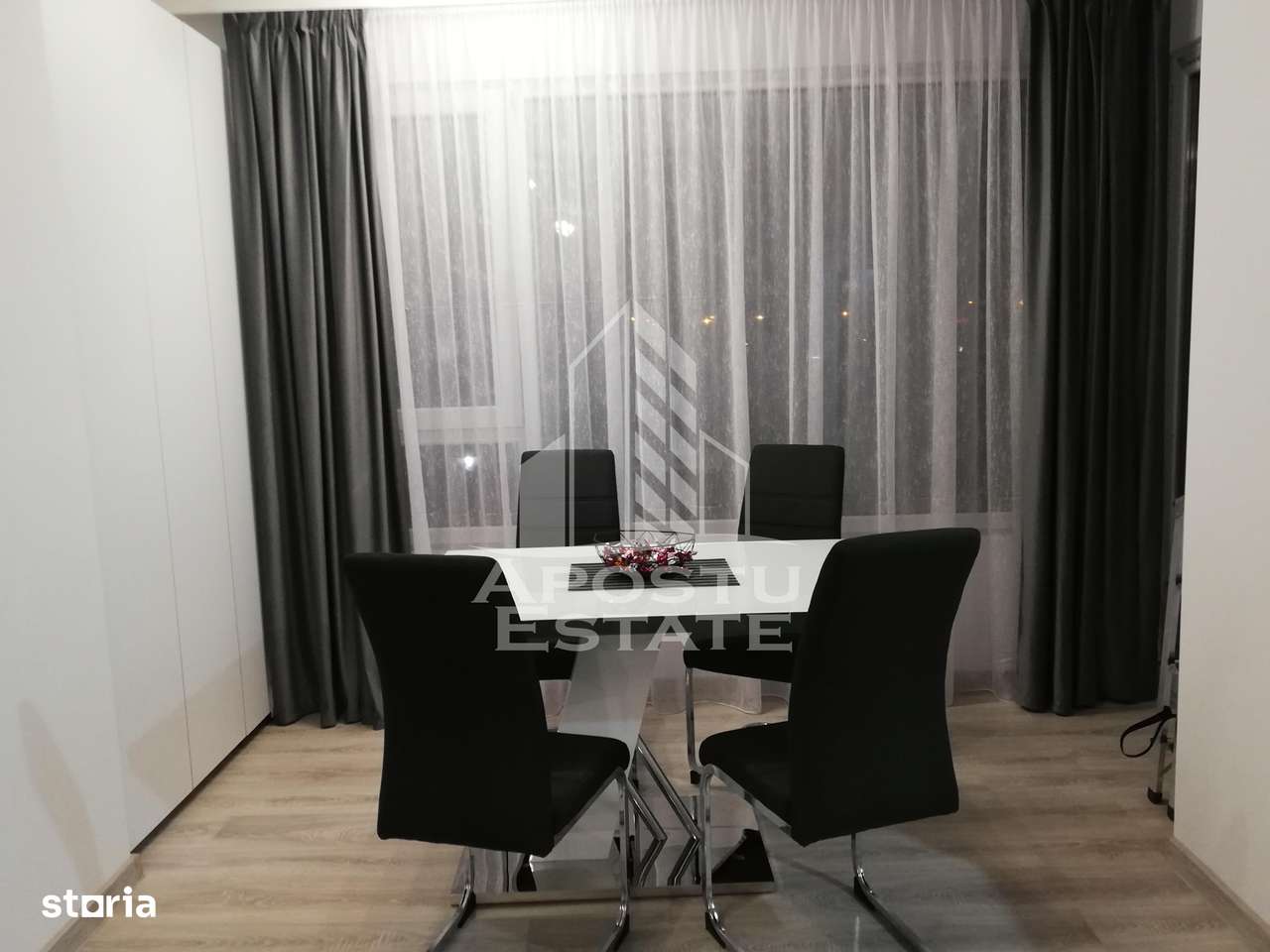 Apartament cu 2 camere, loc de parcare acoperit, zona Aradului - Imagine principală: 5/12