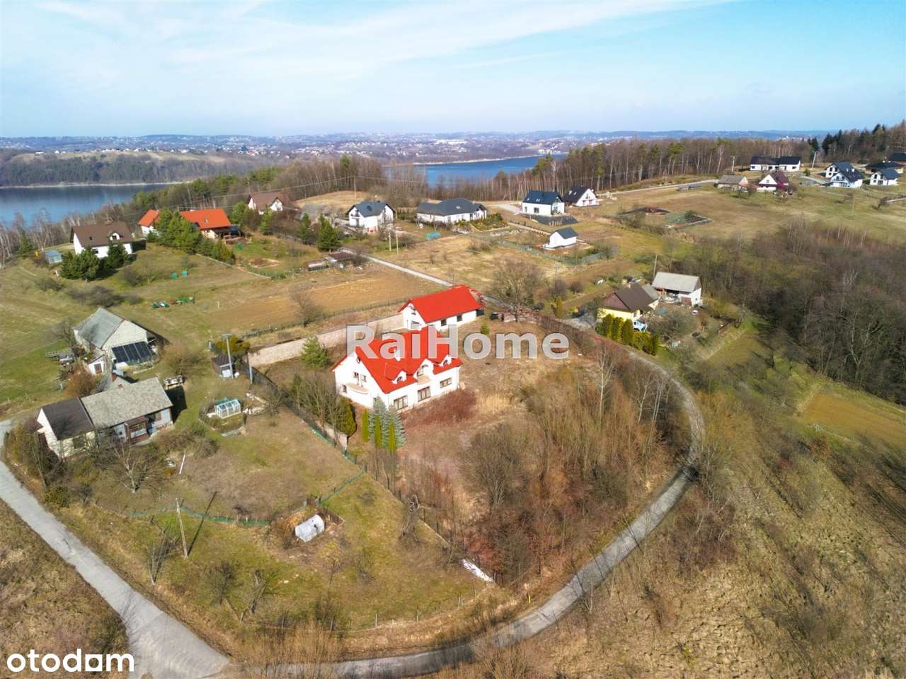 Dom nad Jeziorem/Dobczyce-0