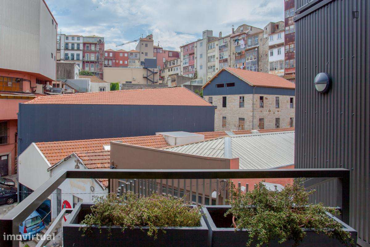 Apartamento com 1 quartos - localizado em Santo Ildefonso Porto - Grande imagem: 2/8