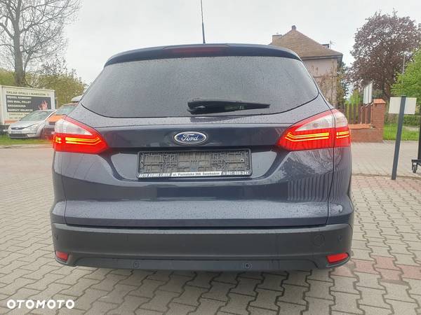 Ford Focus 1.0 EcoBoost Titanium ASS - 6