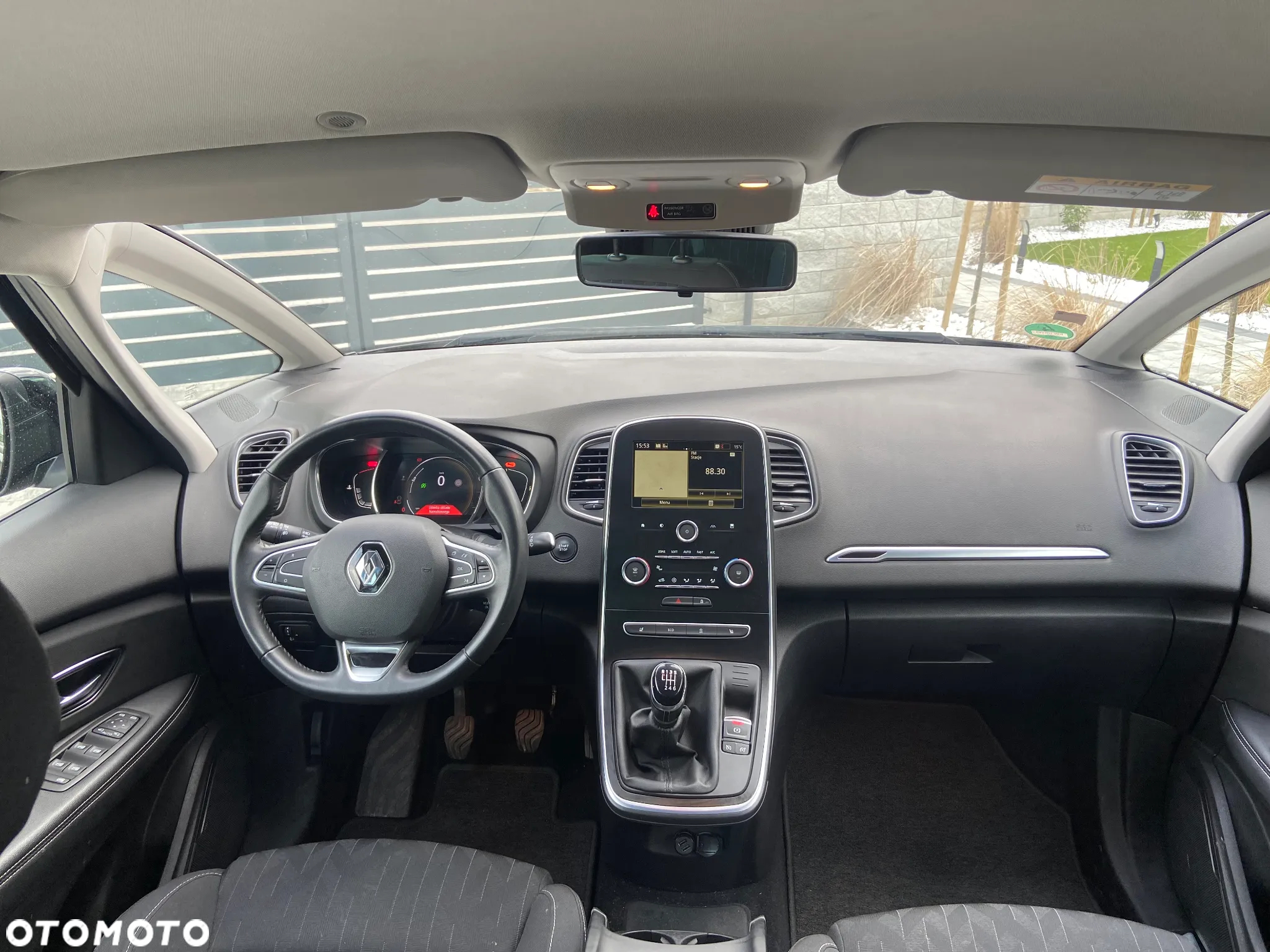 Renault Grand Scenic ENERGY TCe 140 LIMITED - 9