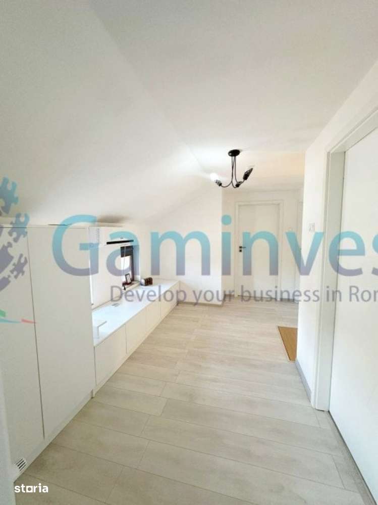 Casă spațioasă cu garaj,terasă  in Nojorid,Bihor,Gaminvest,V4304A-11