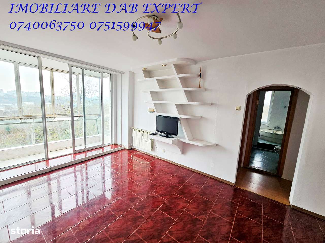 Apartament cu balcon și terasă, în cartierul Tiglina 1-6