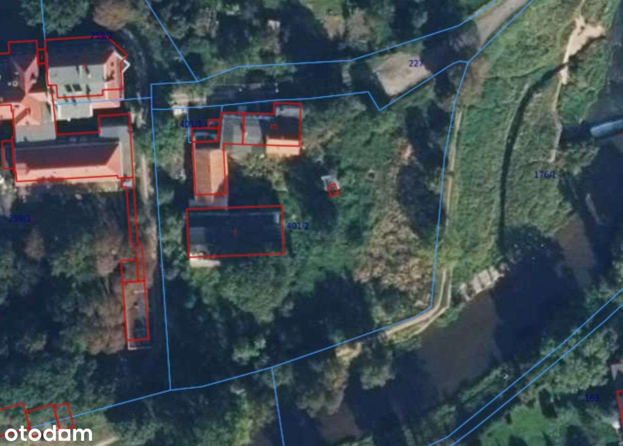Nieruchomość z potencjałem - zabudowania/działka-11
